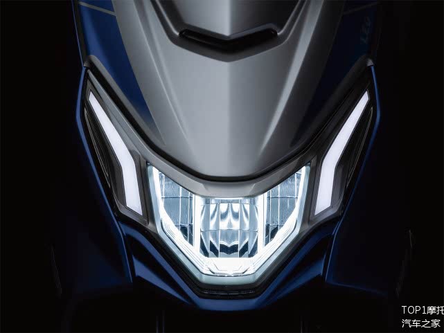 豪爵usr125价格售价,豪爵usr125落地价 豪爵还有个usr125,售价9980元,比ucr125贵了500块,虽然名字相